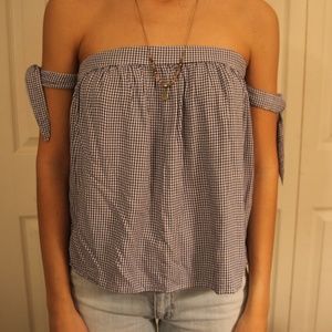 Checkered print, tie up sleeve, white/ blue shirt